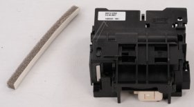 Door Lock - 12041642 Door Latch For Appliances With A Microwave Function: Safety-relevant Component Adjustment And Leakage Rate Measurements [Bosch Siemens]